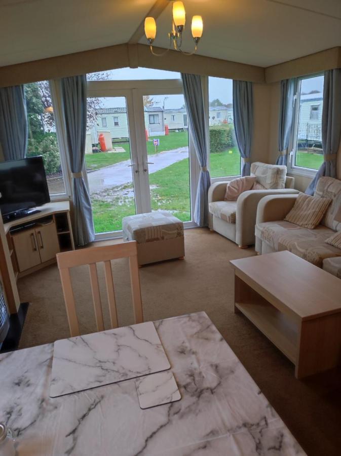 Swift Johnson Hotel Parkeston Kültér fotó